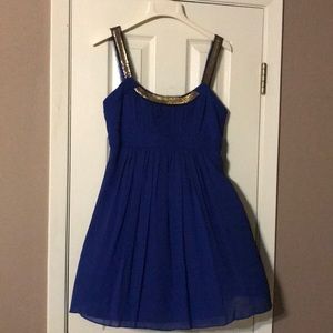 Blue dress